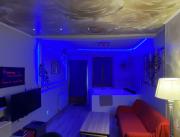 Love room AMBIANCE SECRET et spa privatif près de Lyon - 15