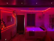 Love room AMBIANCE SECRET et spa privatif près de Lyon - 16