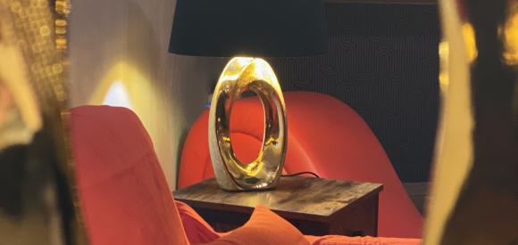 Love room AMBIANCE SECRET et spa privatif près de Lyon