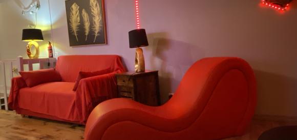 Love room AMBIANCE SECRET et spa privatif près de Lyon