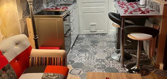 Love room AMBIANCE SECRET et spa privatif près de Lyon