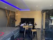 Suite Love room coquine avec jacuzzi privatif, Normandie - 1