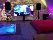 Magnifique Cave aménagée en suite avec spa privatif, Chateauroux - 1