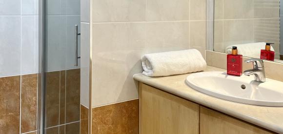 Appartement rooftop avec Jacuzzi Privatif, Centre Senlis, proche Paris