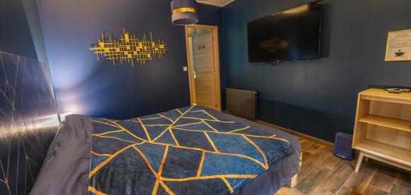 SPA privatif avec lit King size à Valenciennes