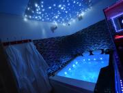 Suite glamour avec spa privatif et sauna, Dijon - 1