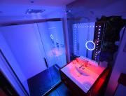 Suite glamour avec spa privatif et sauna, Dijon - 3