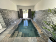 Suite BALI avec piscine intérieure chauffée, jacuzzi, fauteuil massant, Proche Nimes - 6