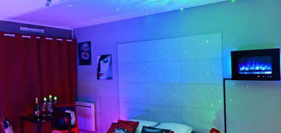 Chambre Luxe avec jacuzzi balnéo et sauna privatif en front de Mer Biscarrosse Plage