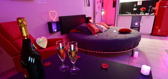 Love Room proche Océan avec Hammam, Sauna et Bain à 2, Biscarrosse