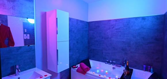 Love Room proche Océan avec Hammam, Sauna et Bain à 2, Biscarrosse