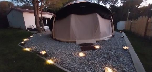 Féerie Wigwam de luxe avec piscine et spa individuels, à 10mn de Carcassonne