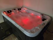 Love Room exclusive avec jacuzzi dans la Drôme - 7