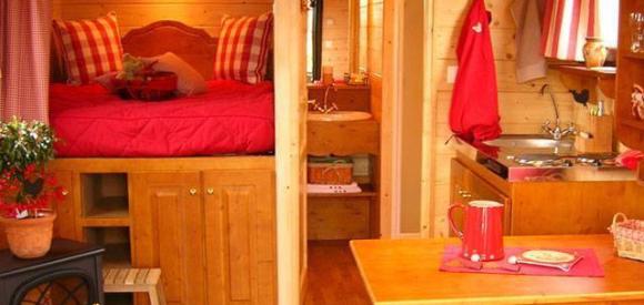 Roulotte Nuit d'Amour avec Spa privatif, Ardèche