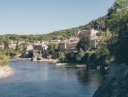 Roulotte gîte avec spa privatif à Vogüé, Ardèche - 11