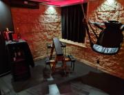 Loveroom plaisirs intimes avec spa privé, accessoires érotiques, Var - 5