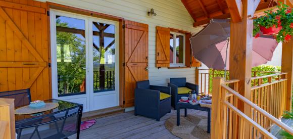 Chalet romantique avec Spa privatif, proche Brive