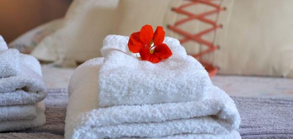 Séjour Romantique dans une love room au cœur des Raspes Du Tarn, Aveyron