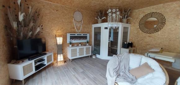 Dôme esprit bohême avec piscine, spa et sauna individuels, à 10 min de Carcassonne