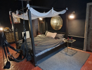 Love room 50 nuances de grey, proche Perpignan - 10