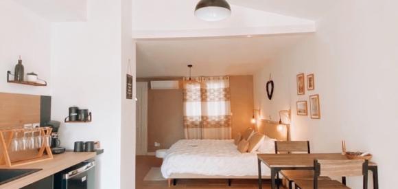 Love room de 35m2, avec jacuzzi privé, Hérault
