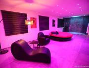 Love room avec Secret Room et espace spa à Nancy - 3