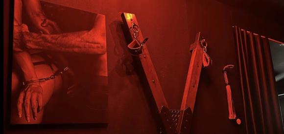 Loveroom érotique avec accessoires coquins, Moselle