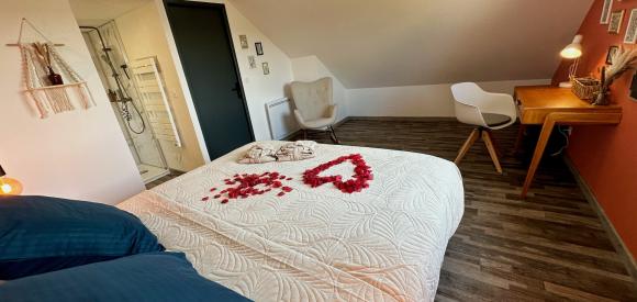 Love house avec spa, sauna et Hammam, Cantal