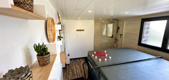 Love house avec spa, sauna et Hammam, Cantal