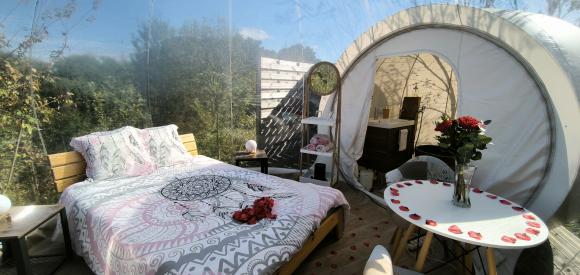 Bulle insolite pour deux avec spa privatif, 15 min Montauban