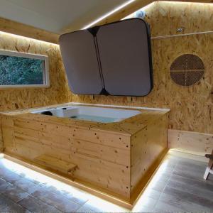 Gîte cosy avec jacuzzi, 45 min de Bordeaux