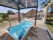 Maison avec spa privé de nage, sauna et lit hydro massant, Haute Vienne - 24