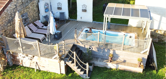 Maison avec spa privé de nage, sauna et lit hydro massant, Haute Vienne