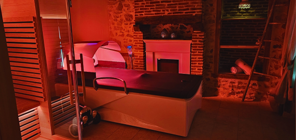 Maison avec spa privé de nage, sauna et lit hydro massant, Haute Vienne