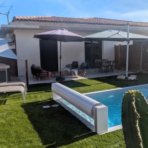Gîtes Domaine de la chapelle avec piscine chauffée et jacuzzi privatifs, Cote d’Azur