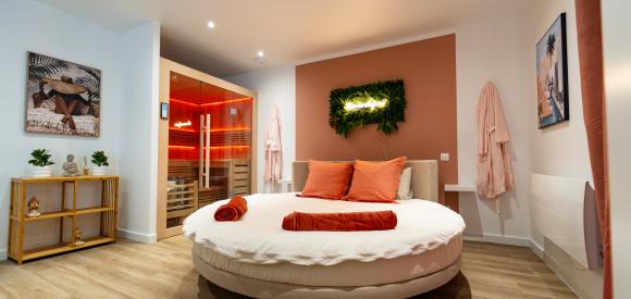 Love Room avec Jacuzzi et Sauna, Amiens