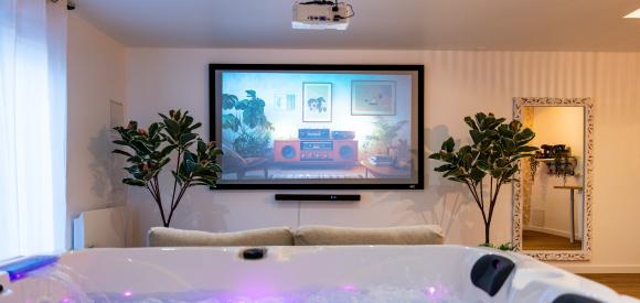 Love Room avec Jacuzzi et Sauna, Amiens