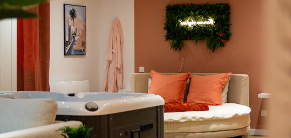 Love Room avec Jacuzzi et Sauna, Amiens