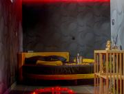 Love Room avec jacuzzi et sauna, Auxerre - 2