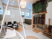 Loft avec jacuzzi privatif et salle de massage - 11