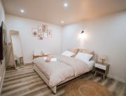Loft avec jacuzzi privatif et salle de massage - 16