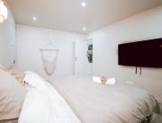 Loft avec jacuzzi privatif et salle de massage - 17