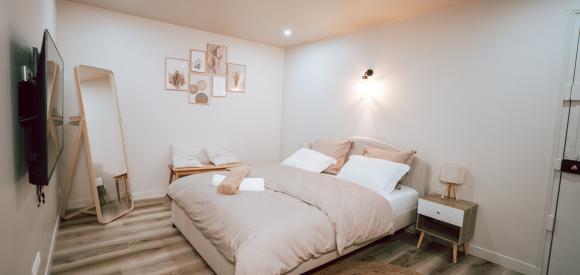 Loft avec jacuzzi privatif et salle de massage