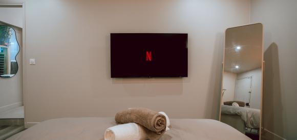 Loft avec jacuzzi privatif et salle de massage