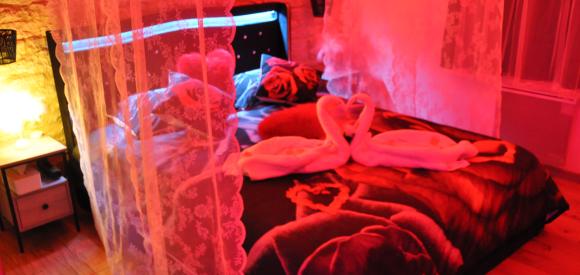 Love room avec accessoires coquins, Lavaurette, Tarn et Garonne