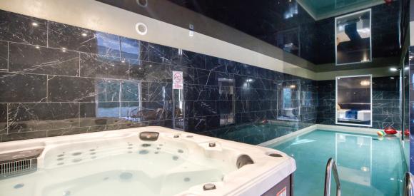Villa Privée Jacuzzi Piscine Hammam, Lorgues, Var