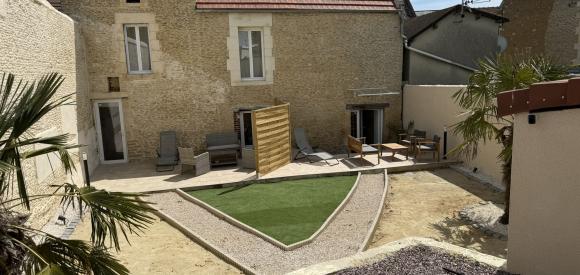 Loveroom avec jacuzzi ambiance zen