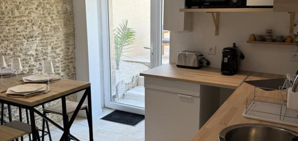 Loveroom avec jacuzzi ambiance zen