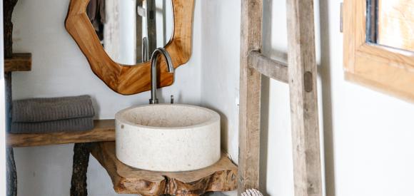 Cabane dans les arbres avec jacuzzi privatif