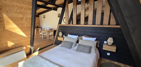 Cabane avec jacuzzi privatif